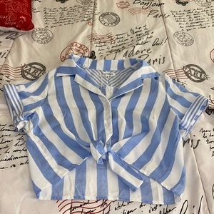 striped blouse with adjustable ribbon